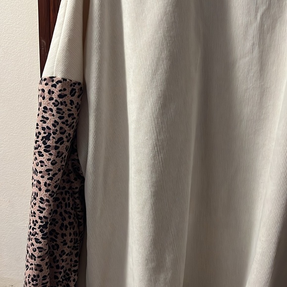 SHEIN Fall Cover Up - Picture 6 of 6